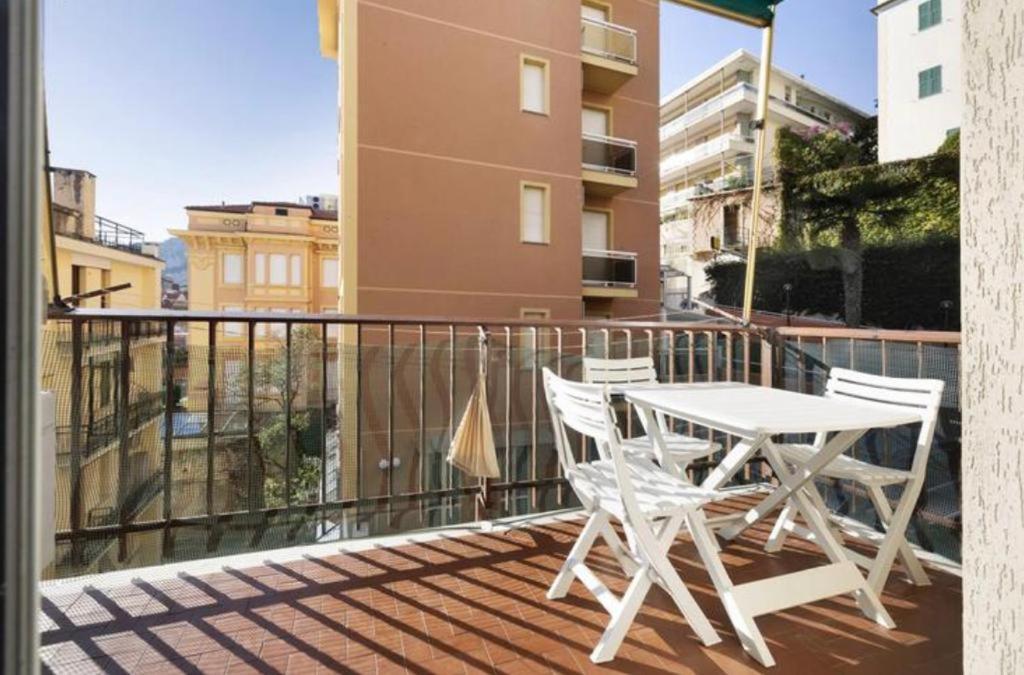 Ca Adri , Appartamento In Posizione Strategica Per Godere Delle Spiaggia E Dei Sentieri Outdoor ! Finale Ligure Ngoại thất bức ảnh